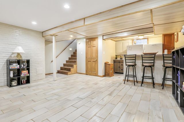 908 Stewart Avenue, Evansville, IN 47715