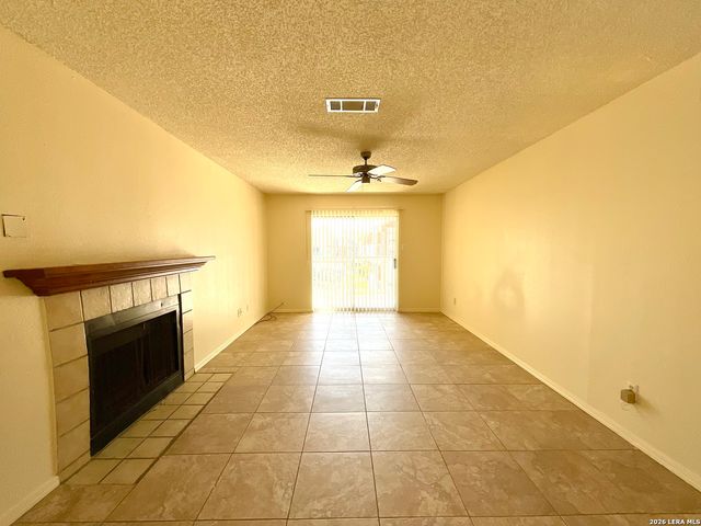 14343 Judson Rd Apt 407, San Antonio, TX 78233