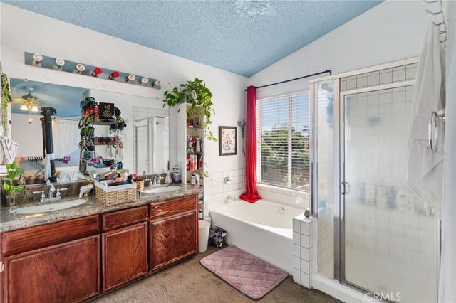 6225 Galanos Court, Bakersfield, CA 93313