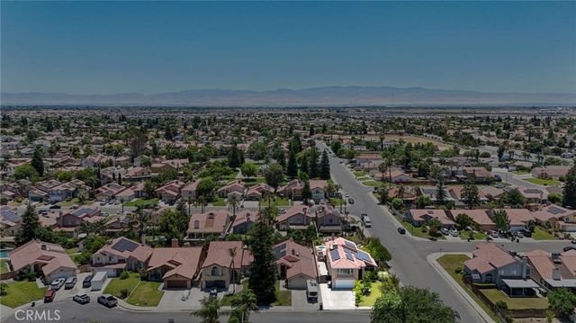 6225 Galanos Court, Bakersfield, CA 93313