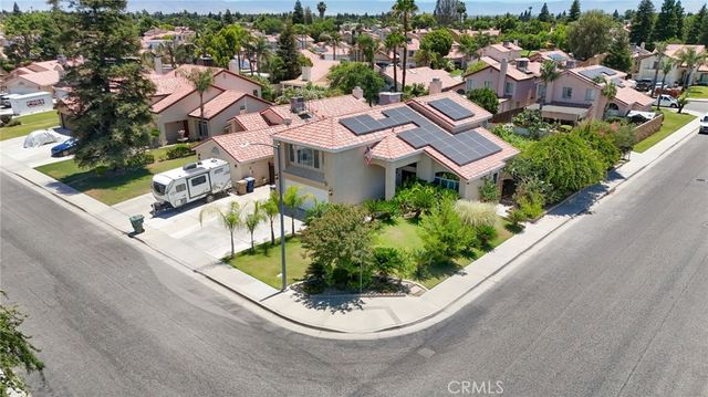 6225 Galanos Court, Bakersfield, CA 93313