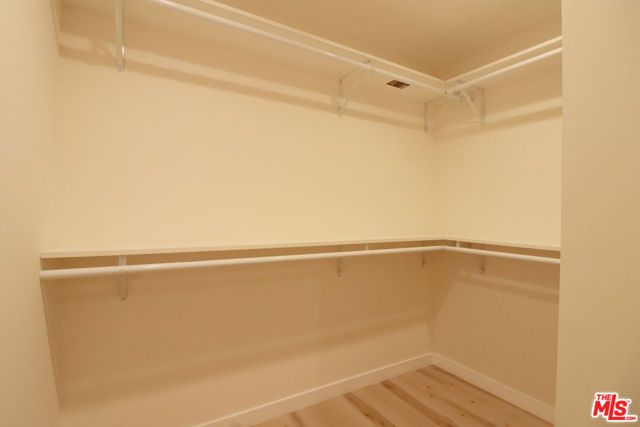 918 N San Vicente Boulevard E, West Hollywood, CA 90069