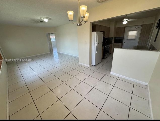 510 W 36th Pl, Hialeah, FL 33012