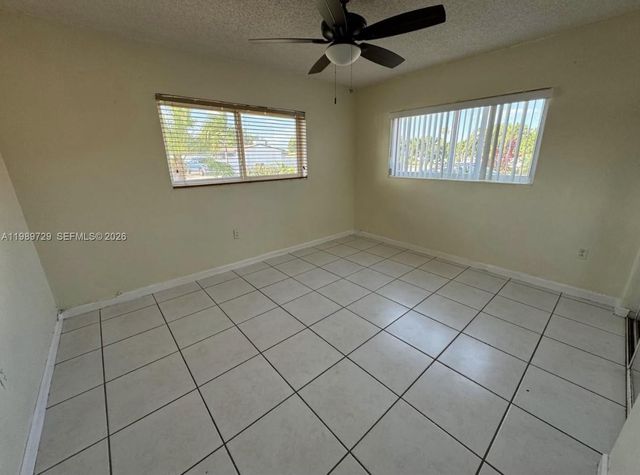 510 W 36th Pl, Hialeah, FL 33012