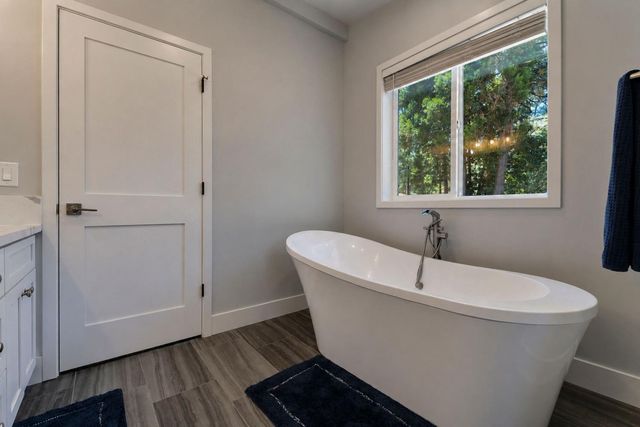 24561 Defender Grade Rd, Pioneer, CA 95666