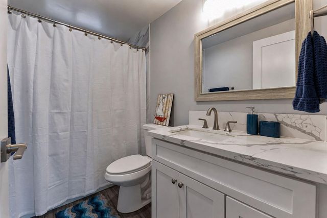 24561 Defender Grade Rd, Pioneer, CA 95666