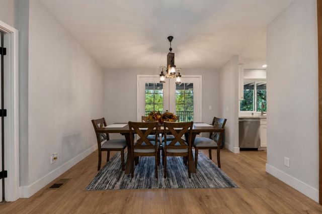 24561 Defender Grade Rd, Pioneer, CA 95666