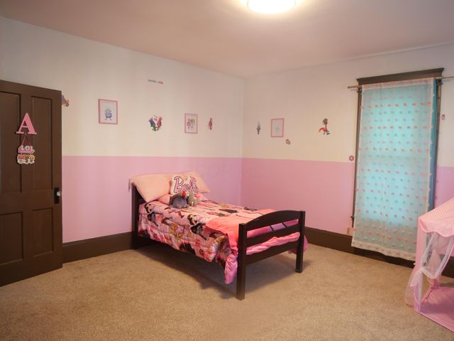 317 N 10th Street, Cambridge, OH 43725