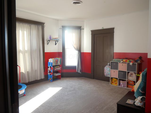 317 N 10th Street, Cambridge, OH 43725