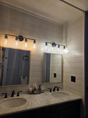 317 N 10th Street, Cambridge, OH 43725