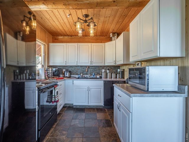 1598 Jicarilla Trl, Red Feather Lakes, CO 80545