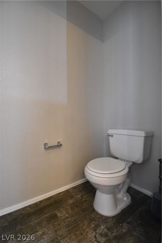 5016 Camino Del Santo Parkway, North Las Vegas, NV 89031