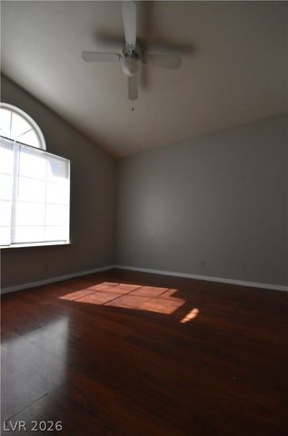 5016 Camino Del Santo Parkway, North Las Vegas, NV 89031