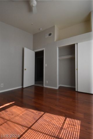 5016 Camino Del Santo Parkway, North Las Vegas, NV 89031