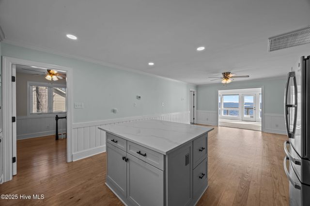 3465 Janiero Road, Arapahoe, NC 28510