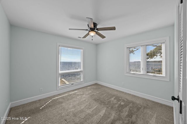 3465 Janiero Road, Arapahoe, NC 28510