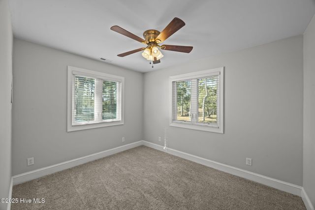 3465 Janiero Road, Arapahoe, NC 28510