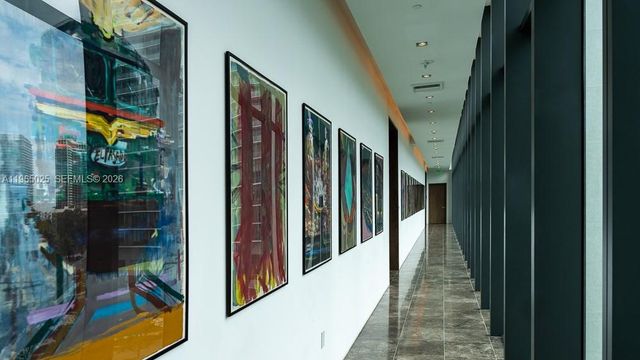 650 NE 32nd St 2105, Miami, FL 33137