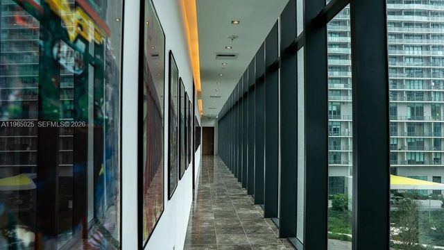 650 NE 32nd St 2105, Miami, FL 33137