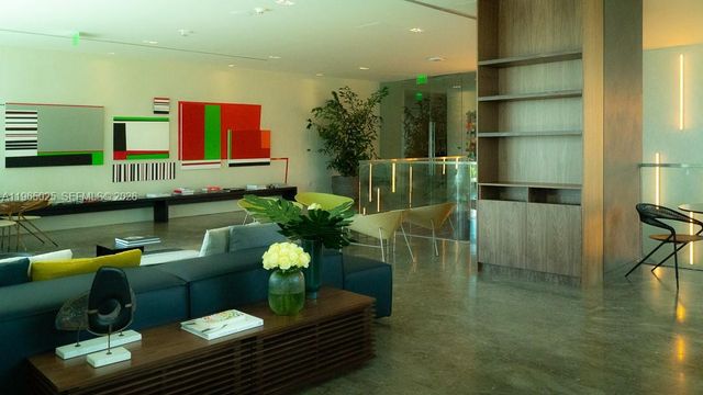 650 NE 32nd St 2105, Miami, FL 33137