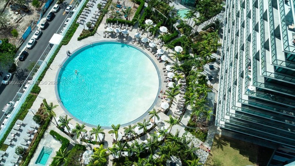 650 NE 32nd St 2105, Miami, FL 33137