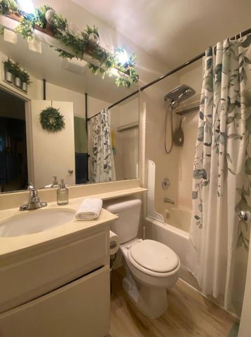 10865 Caminito Arcada, San Diego, CA 92131