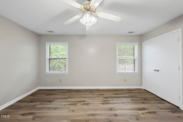 7926 Brown Bark Place, Raleigh, NC 27615
