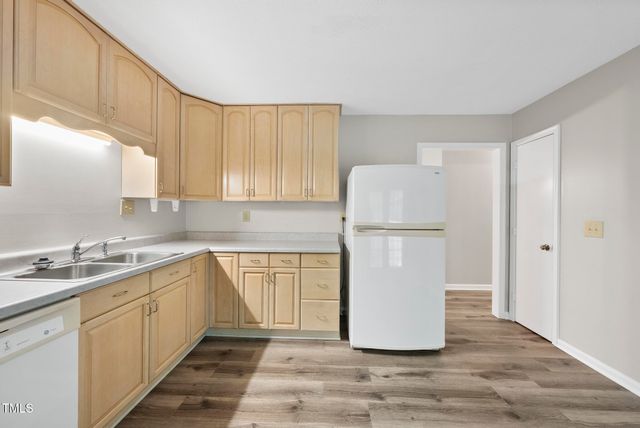 7926 Brown Bark Place, Raleigh, NC 27615