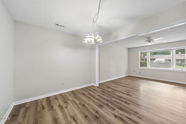 7926 Brown Bark Place, Raleigh, NC 27615