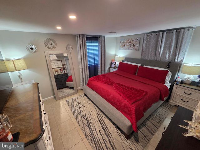 13321 NASSAU DR, Woodbridge, VA 22193