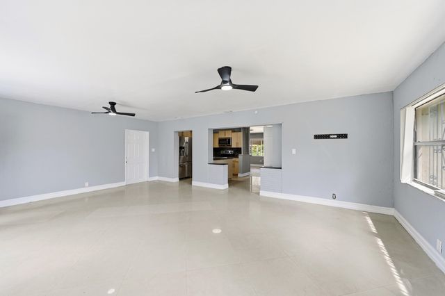 740 E Evanston Circle, Fort Lauderdale, FL 33312