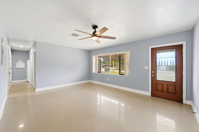 740 E Evanston Circle, Fort Lauderdale, FL 33312