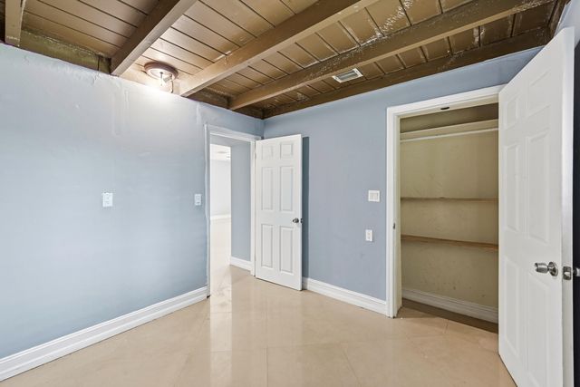 740 E Evanston Circle, Fort Lauderdale, FL 33312
