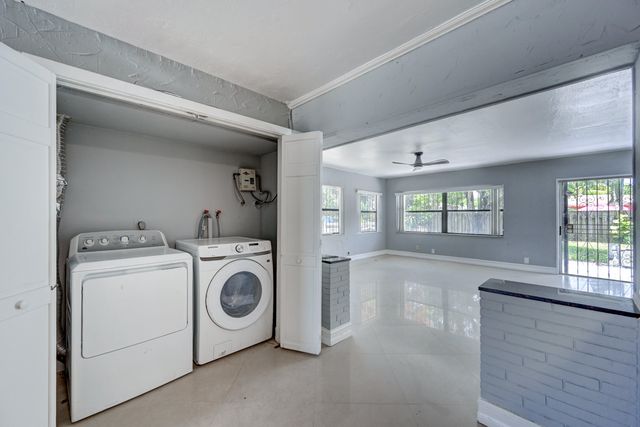 740 E Evanston Circle, Fort Lauderdale, FL 33312