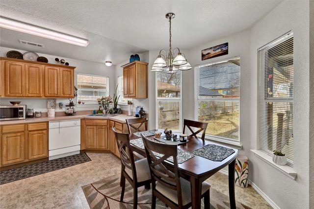 5808 Blackmore Avenue, Fort Worth, TX 76107