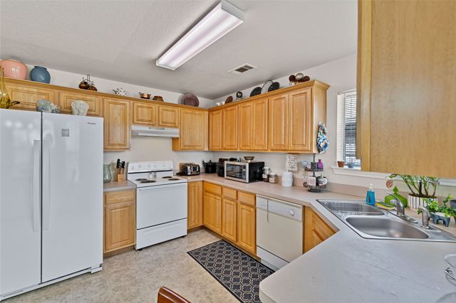 5808 Blackmore Avenue, Fort Worth, TX 76107