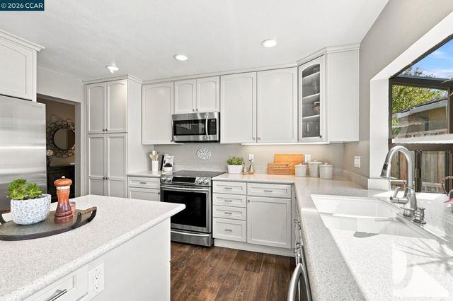 1461 Cortez Ct, Walnut Creek, CA 94598