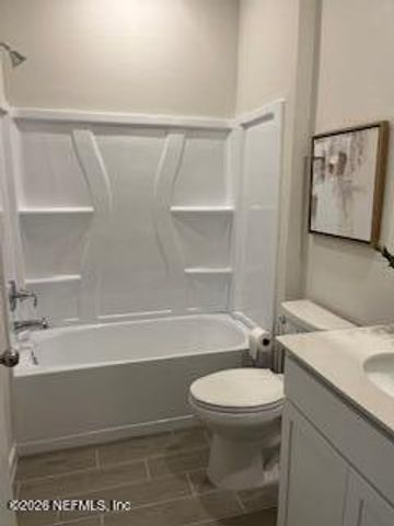 538 AVALON WOODS Lane, Jacksonville, FL 32218