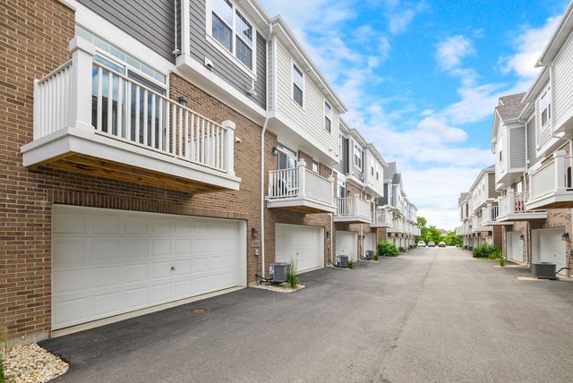 9242 143rd Street, Orland Park, IL 60462