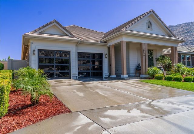 2056 Caltha Way, Perris, CA 92571