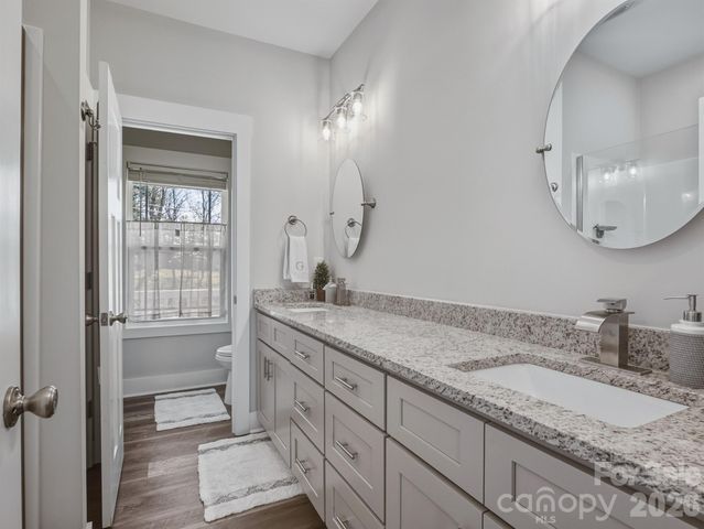 9464 Riviera Drive, Sherrills Ford, NC 28673