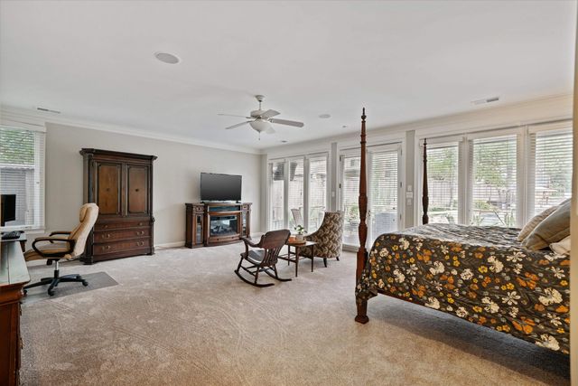 5690 N ANGELA RD, Memphis, TN 38120