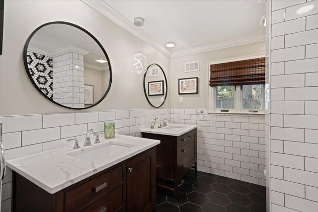 5690 N ANGELA RD, Memphis, TN 38120