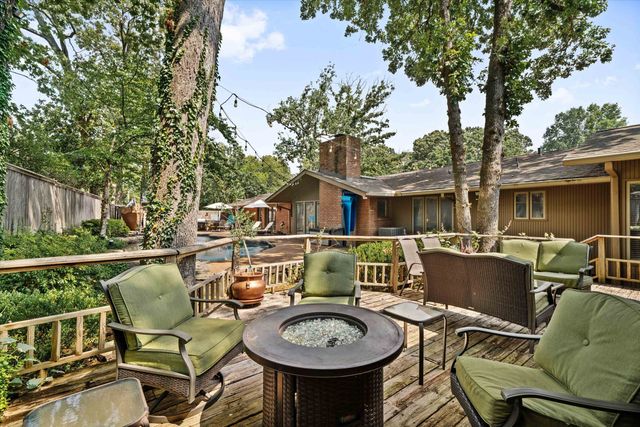 5690 N ANGELA RD, Memphis, TN 38120