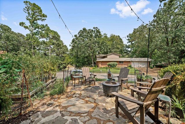 5690 N ANGELA RD, Memphis, TN 38120