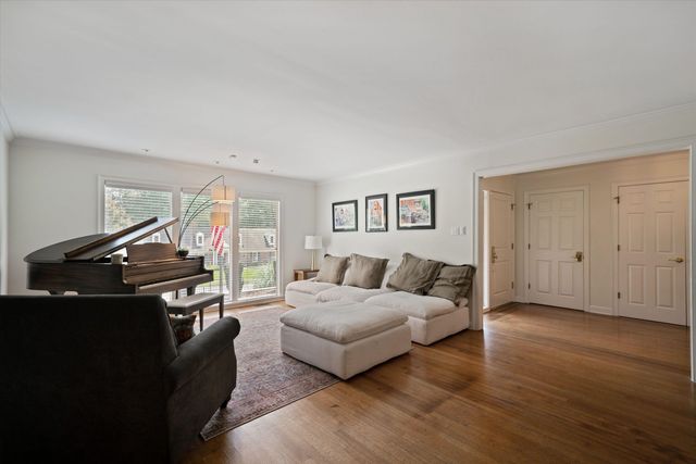 5690 N ANGELA RD, Memphis, TN 38120