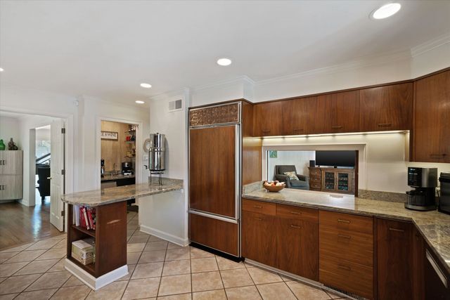 5690 N ANGELA RD, Memphis, TN 38120