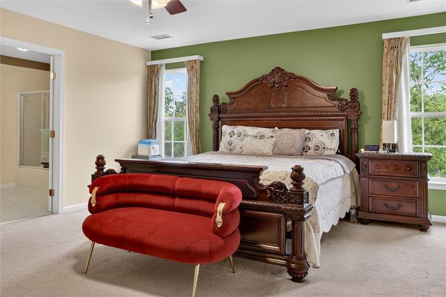 108 Great Rock Dr, Bethel Park, PA 15102