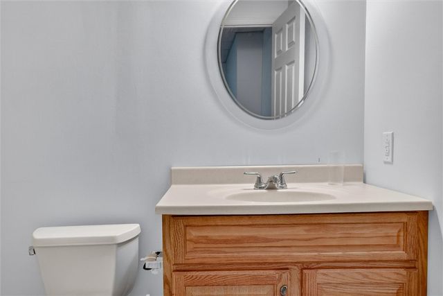 108 Great Rock Dr, Bethel Park, PA 15102