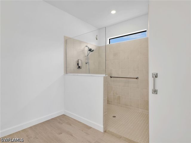 20269 Millrun DR, Estero, FL 33928